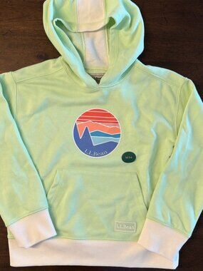 LL Bean Kids’ Size 5-6 Green Hoodie Mountain Sunset Graphic Sweatshirt NWT